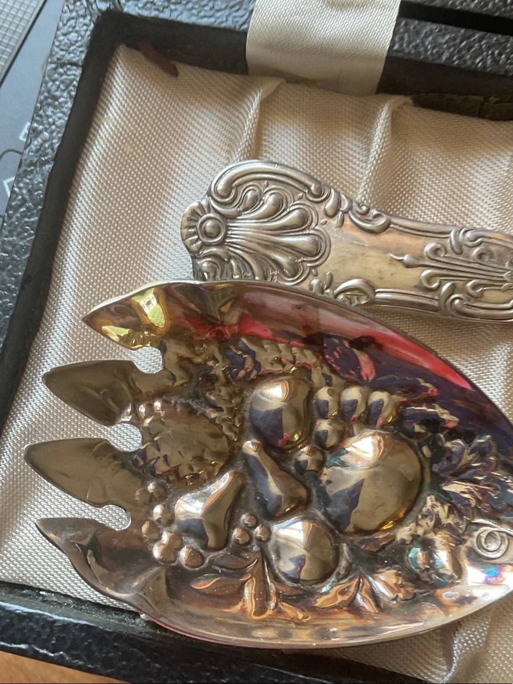 Silver plated salad or berries, serving set